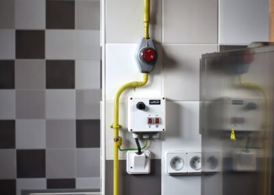 Installation chauffage, plomberie, électricité, ventilation, froid industriel et sécurité incendie à Saint-Pantaléon-de-Larche. Recrutement techniciens qualifiés. Intervention rapide – 184 Av. de la Marquisie, 19600.